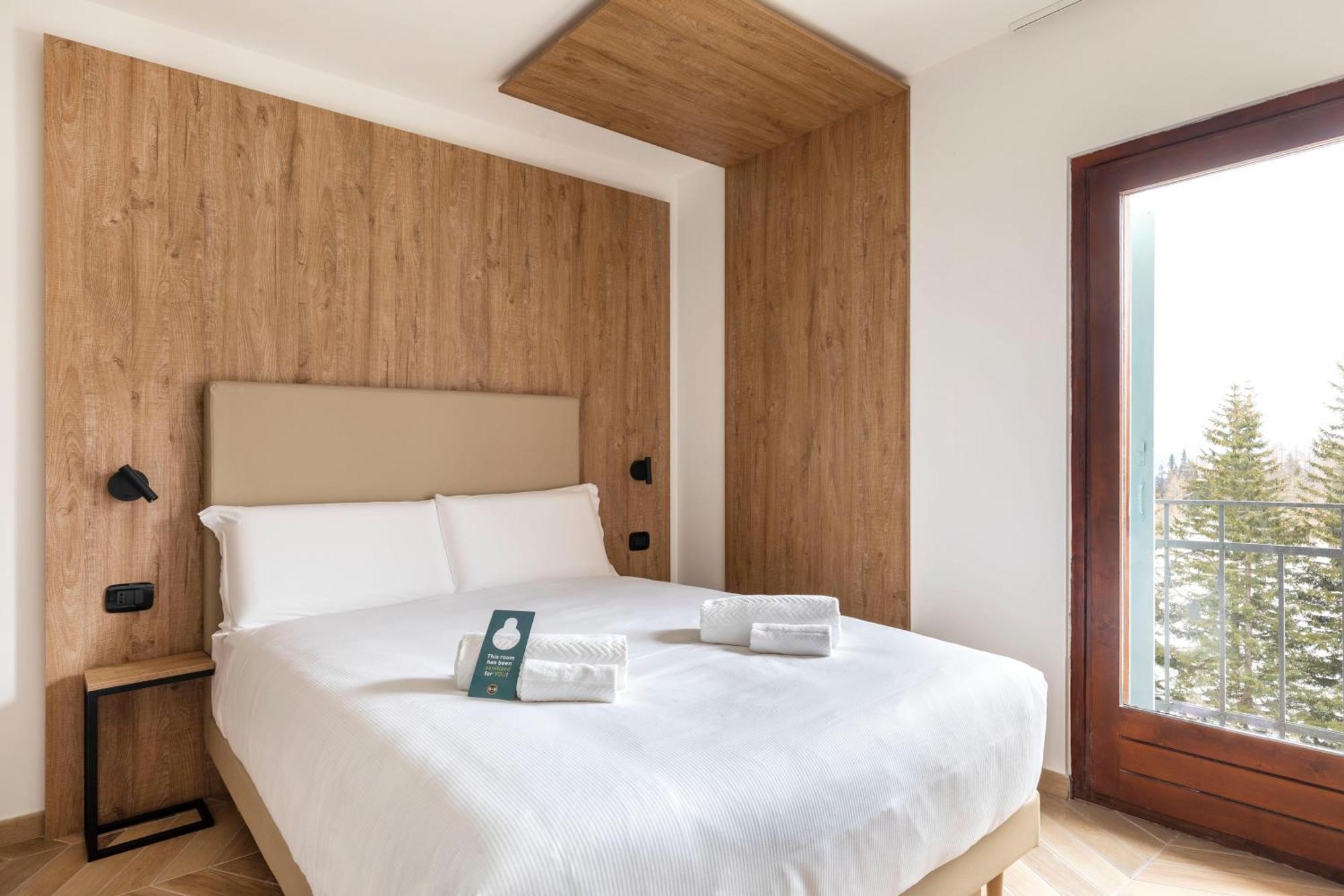 B&B Hotel Passo Tre Croci Cortina Cortina d'Ampezzo Bagian luar foto