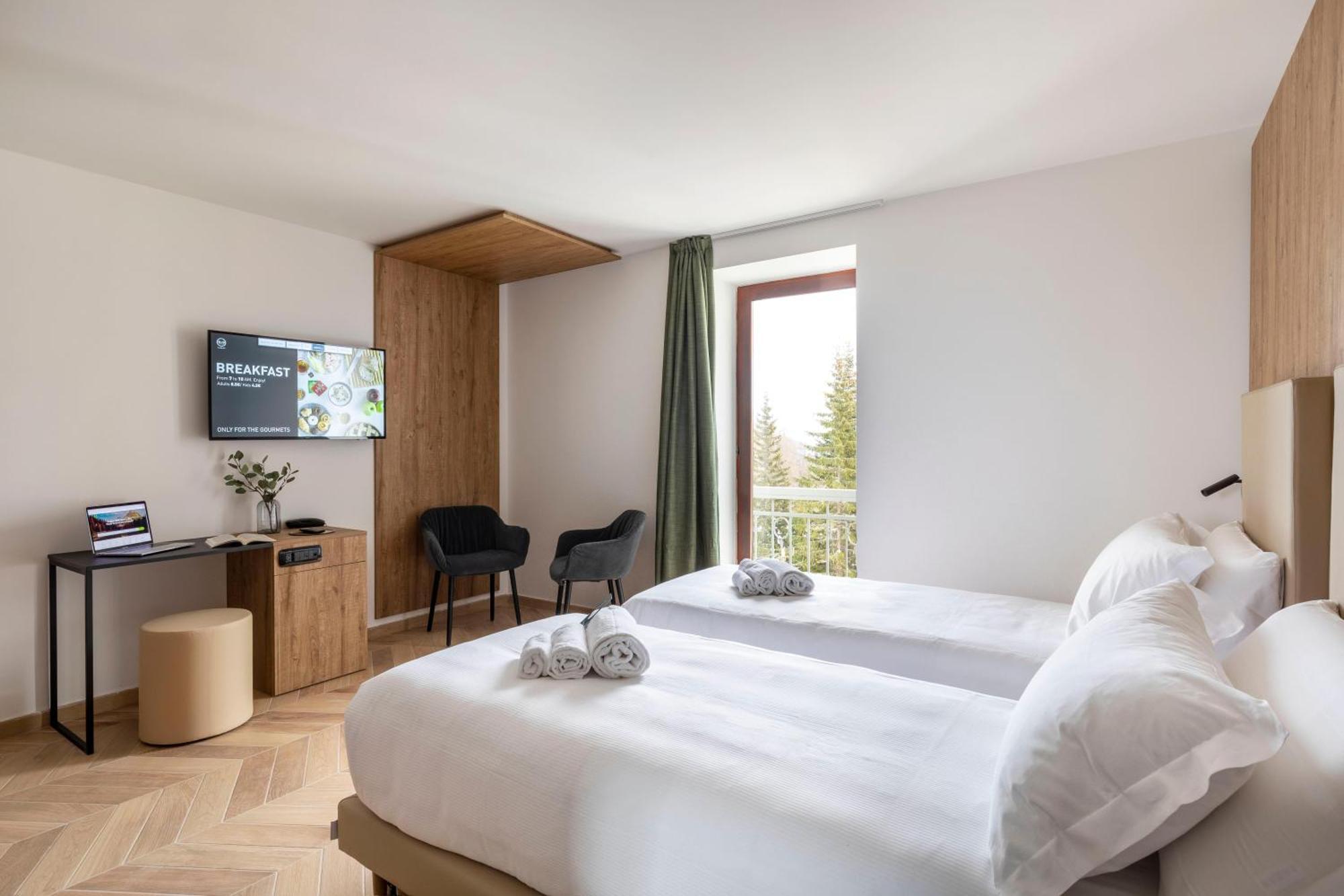 B&B Hotel Passo Tre Croci Cortina Cortina d'Ampezzo Bagian luar foto